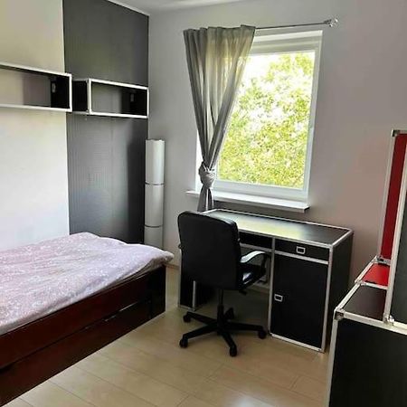 Piekny Apartament Blisko Malty Z Garazem Apartment Poznań Exterior foto